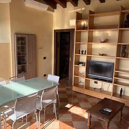 Hotel Ristorante Lepanto Salò Kültér fotó