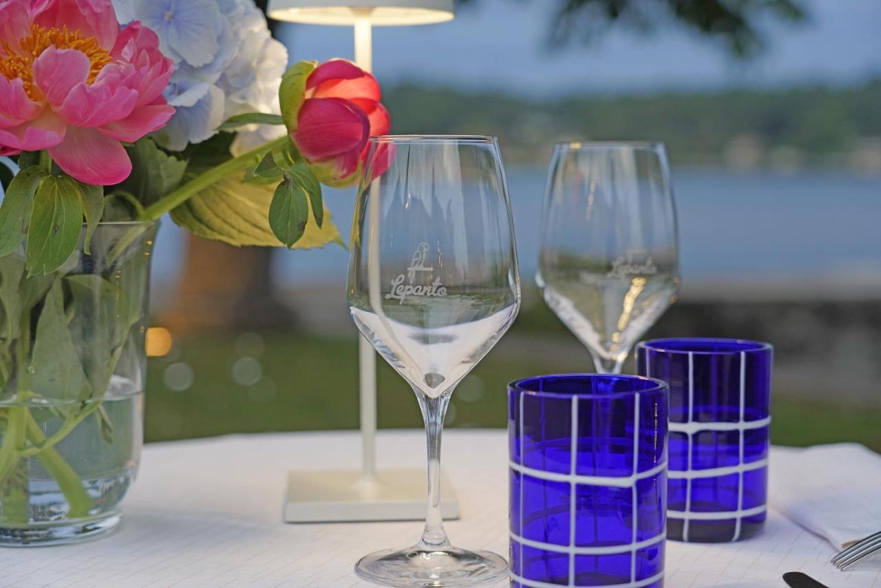 Hotel Ristorante Lepanto Salò Kültér fotó